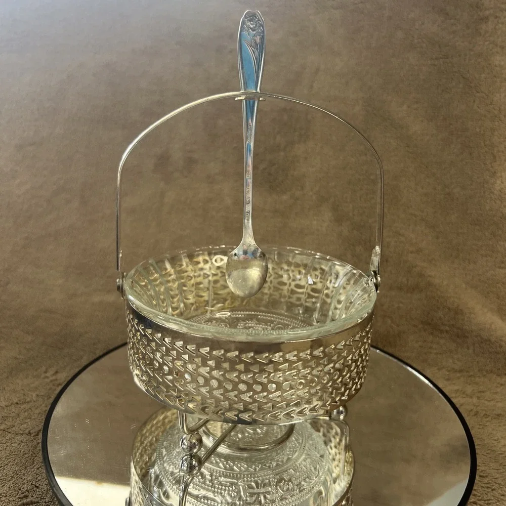 Vintage Glass Relish/Jelly Dish with Stand & 1847‎ Rogers Bros Daffodil Spoon